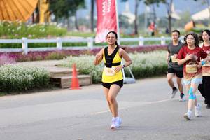 BIB: 
                            <button type="button" onclick="openModal(27852195)" class="btn btn-primary btn-sm float-right btn-popup" data-toggle="modal" data-target=".modal-high-quality">
                        <i class="fas fa-shopping-cart"></i> Add to Cart
                    </button>
                                            <button type="button" onclick="isThisMe(27852195, true)" class="btn btn-success btn-sm float-right btn-popup btn-isme hidden" data-toggle="tooltip" data-placement="bottom" title="นี่คือรูปของคุณใช่ไหม คลิกที่นี่เพื่อเอาเข้าอัลบั้ม">
                        <i class="fas fa-plus"></i> Add to album
                    </button>
                    <button type="button" onclick="isThisMe(27852195, false)" class="btn btn-warning btn-sm float-right btn-popup btn-isnotme hidden">
                        <i class="fas fa-ban"></i> Remove from album
                    </button>